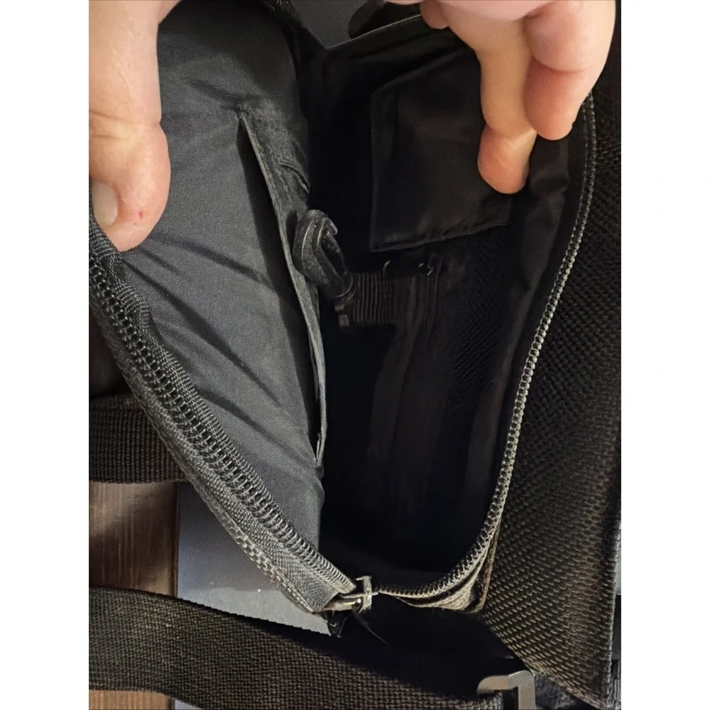 Kodak Camera Bag Multi Compartments Soft Adjustable Shoulder Strap Black 10x5x8